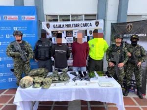 Capturados dos presuntos integrantes de ‘Los Piratas’, señalados de extorsionar y secuestrar en la vía Panamericana